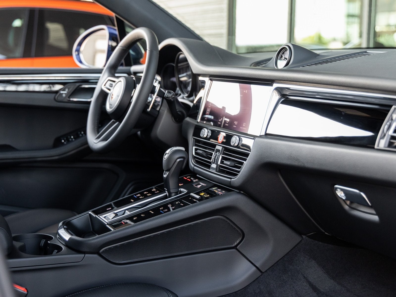 2025 Porsche Macan Macan