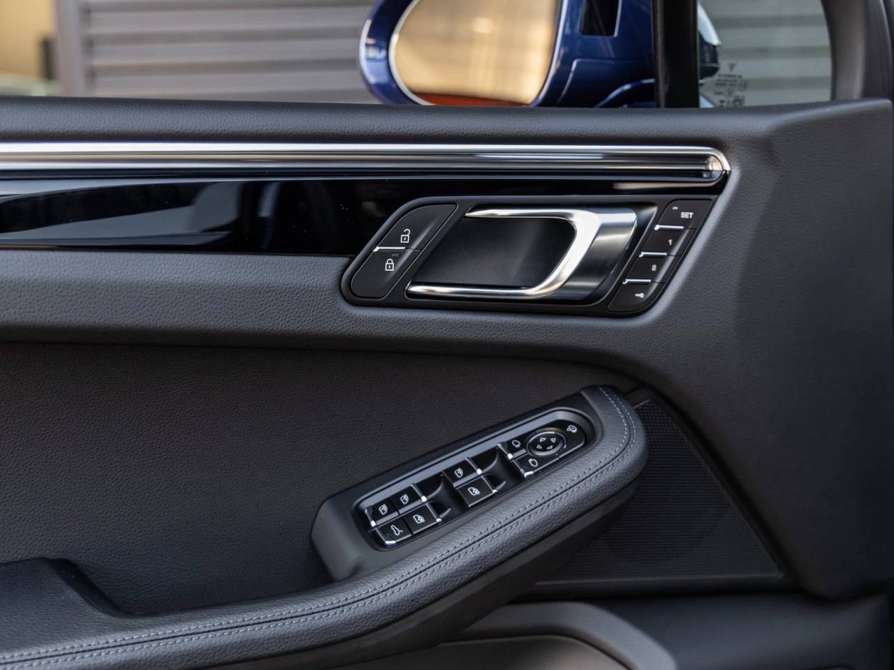 2025 Porsche Macan Macan