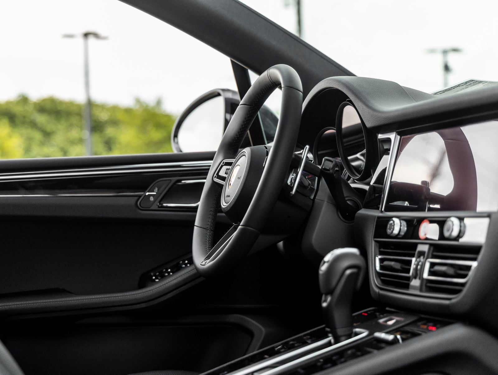 2026 Porsche Macan AWD