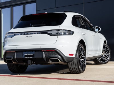 2026 Porsche Macan Macan