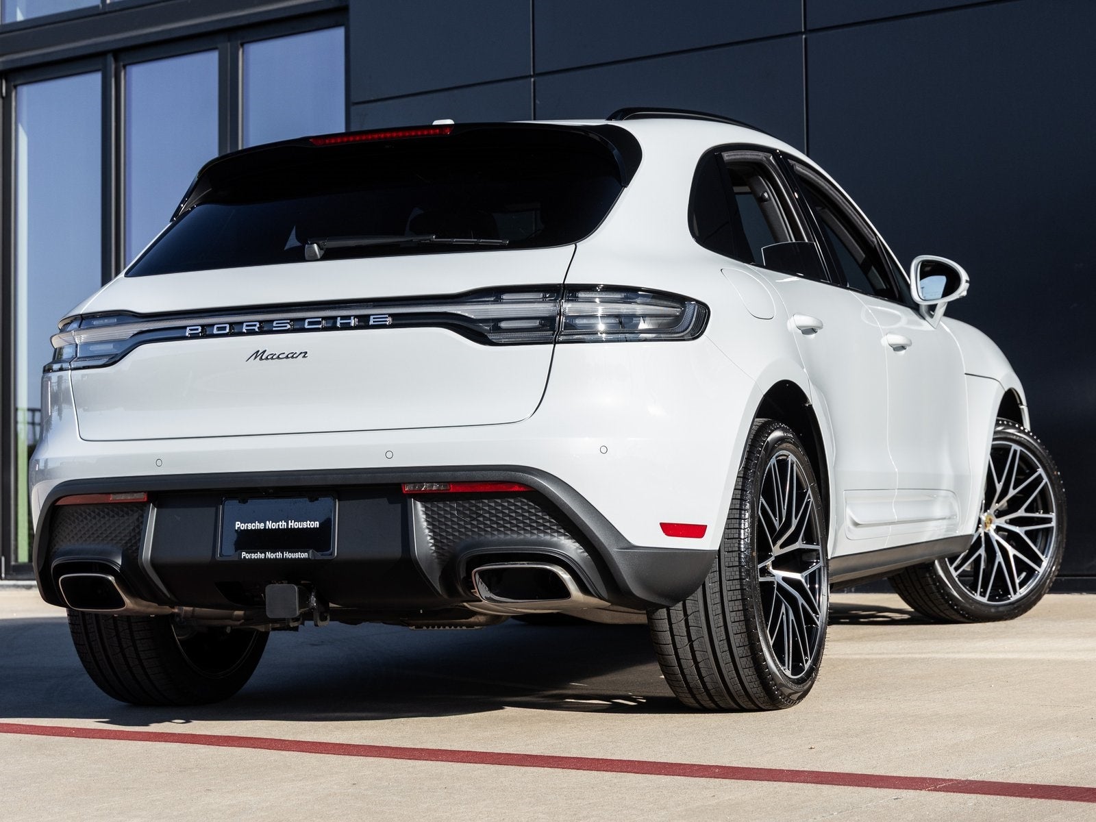 2026 Porsche Macan Macan