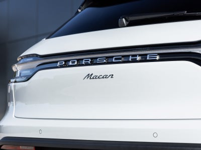 2026 Porsche Macan Macan