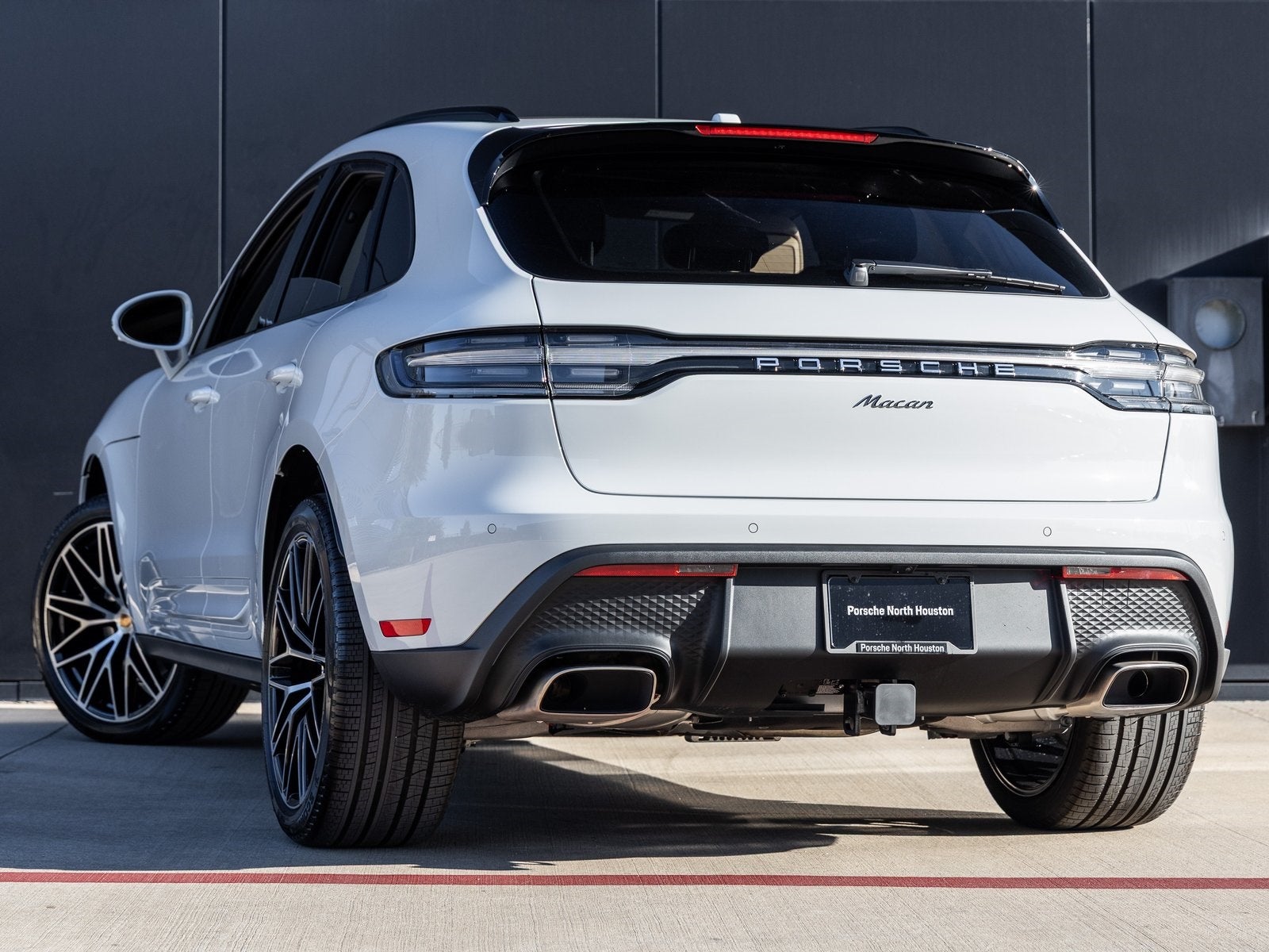 2026 Porsche Macan Macan