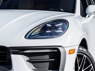 2026 Porsche Macan Macan