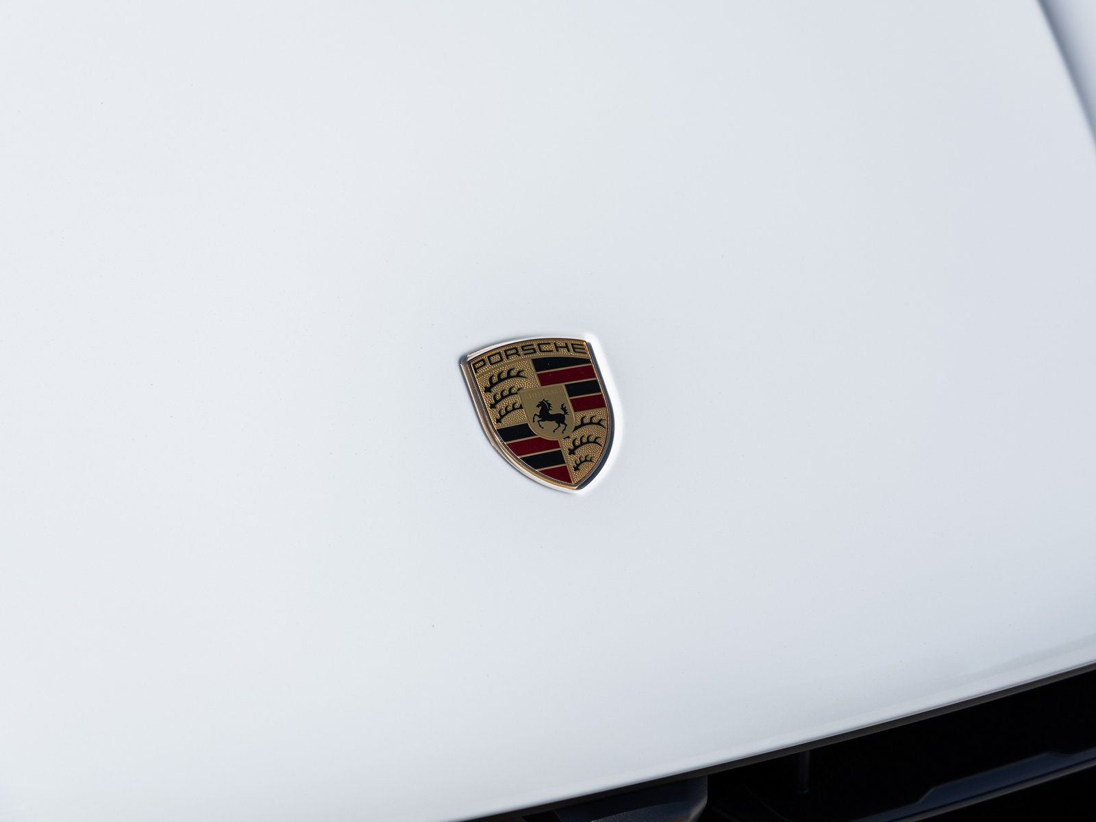 2026 Porsche Macan Macan