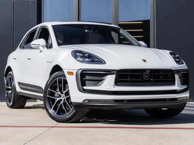 2026 Porsche Macan Macan
