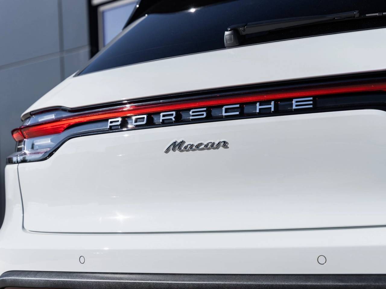 2026 Porsche Macan Macan