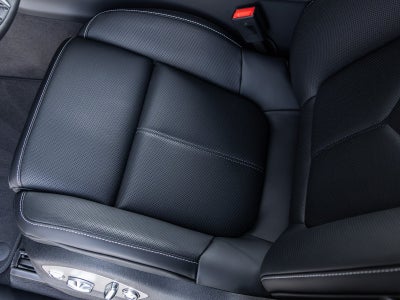 2026 Porsche Macan Macan T