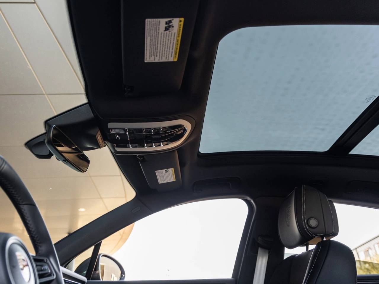 2026 Porsche Macan Macan T