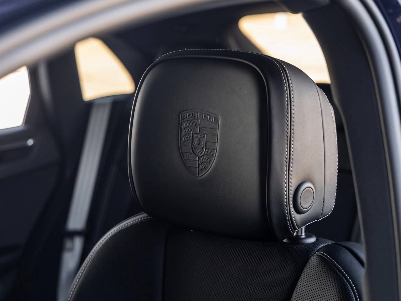 2026 Porsche Macan Macan T