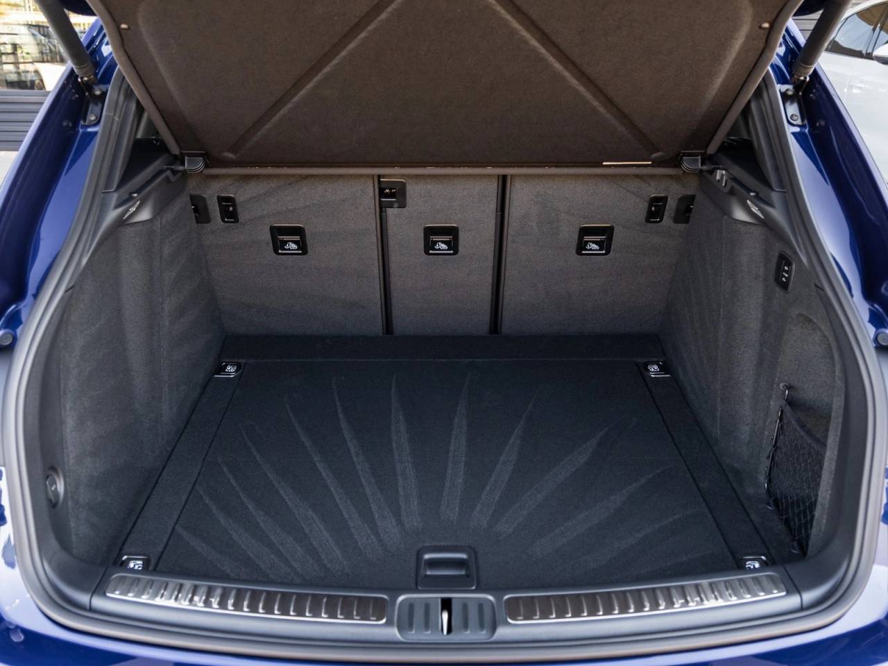 2026 Porsche Macan Macan T