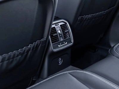 2026 Porsche Macan Macan T