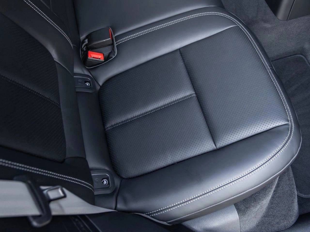 2026 Porsche Macan Macan T