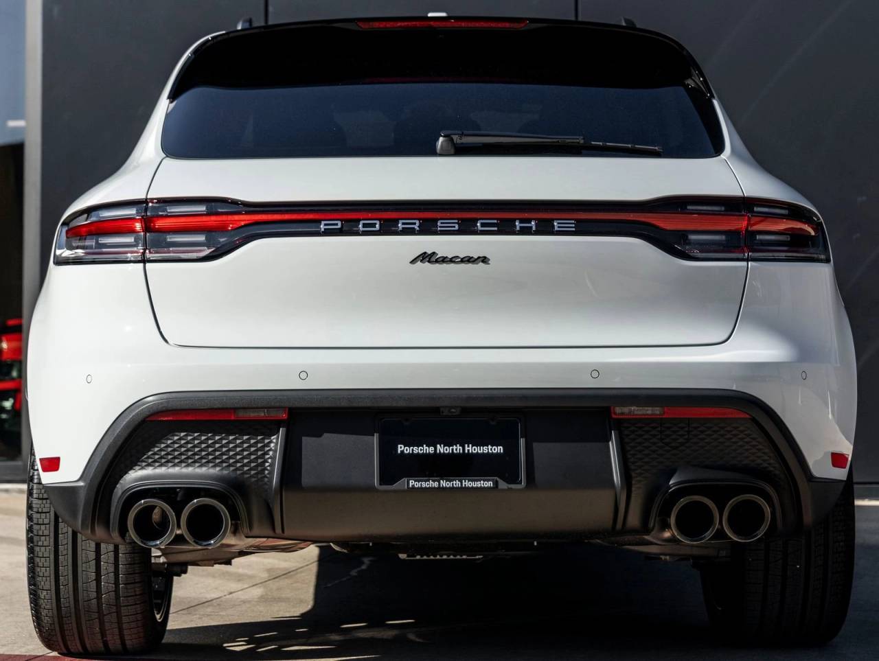 2026 Porsche Macan Macan