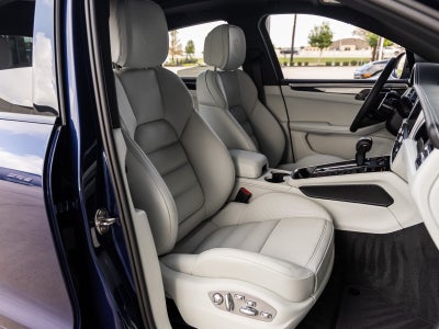 2026 Porsche Macan Macan T