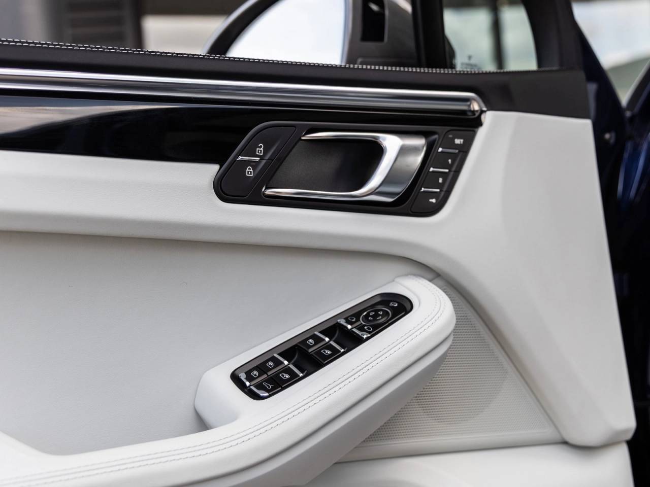 2026 Porsche Macan Macan T