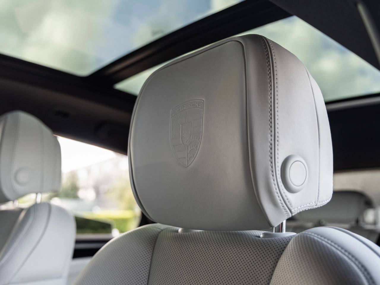 2026 Porsche Macan Macan T