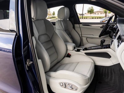 2026 Porsche Macan Macan T