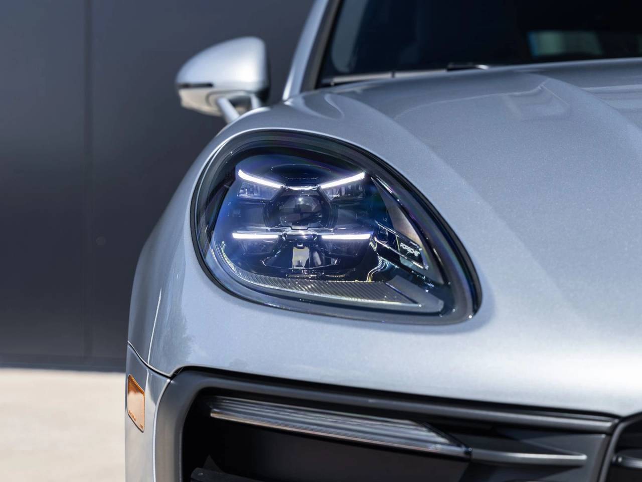 2026 Porsche Macan Macan