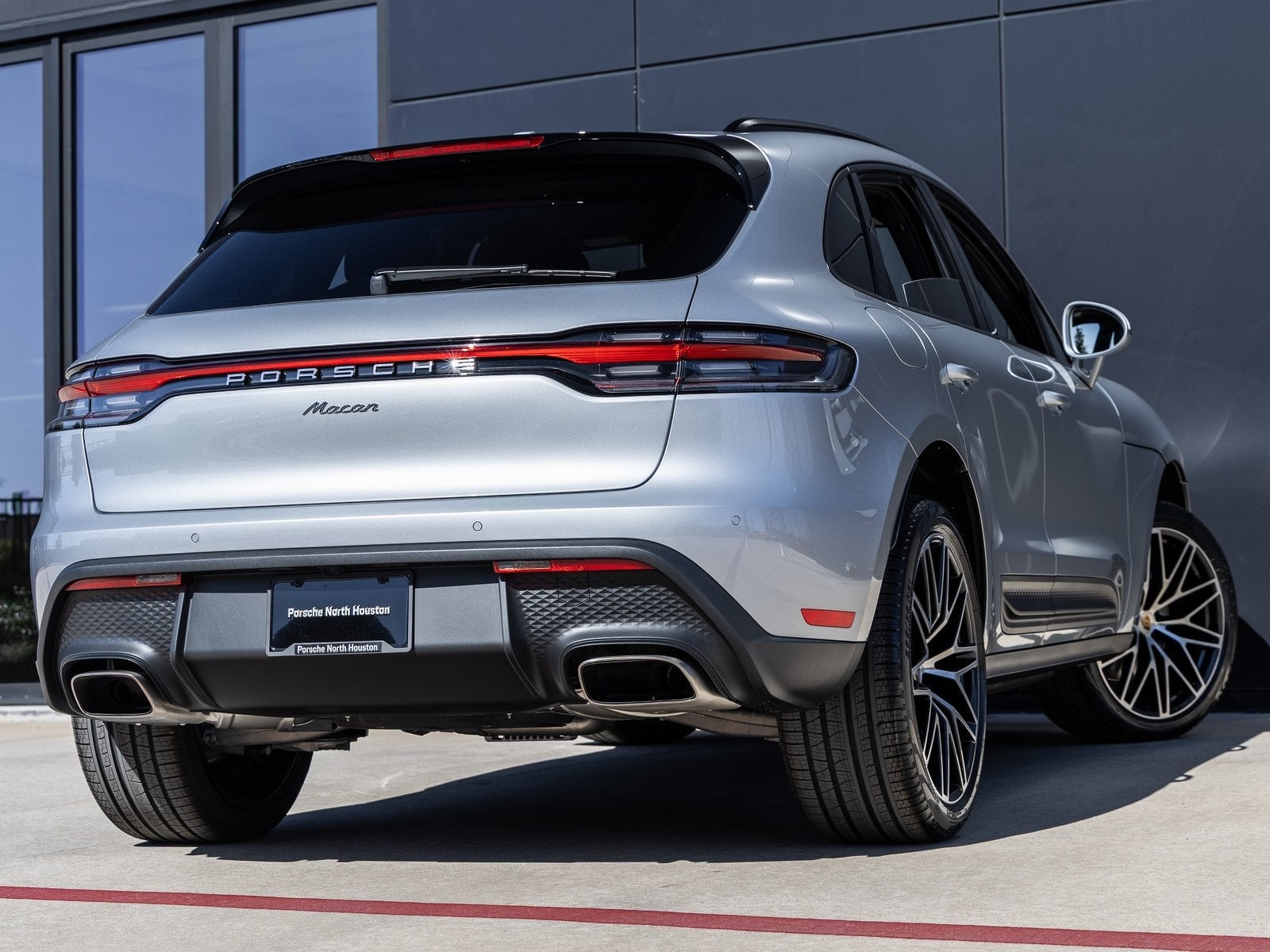 2026 Porsche Macan Macan