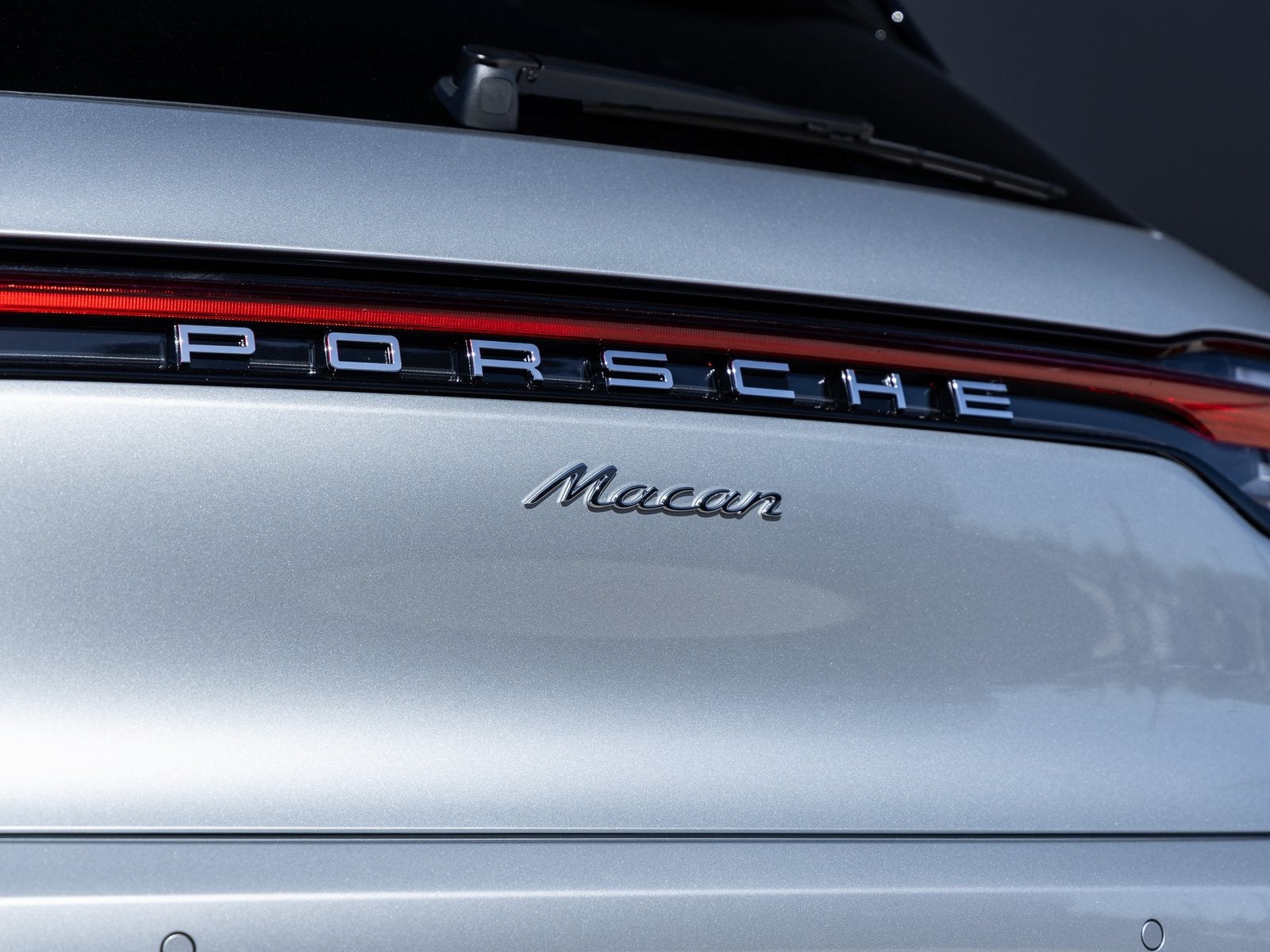 2026 Porsche Macan Macan