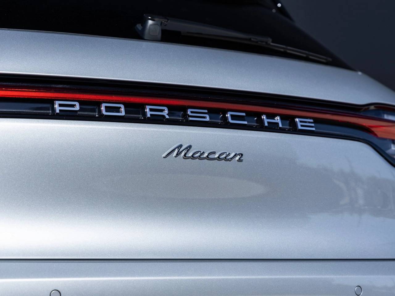 2026 Porsche Macan Macan