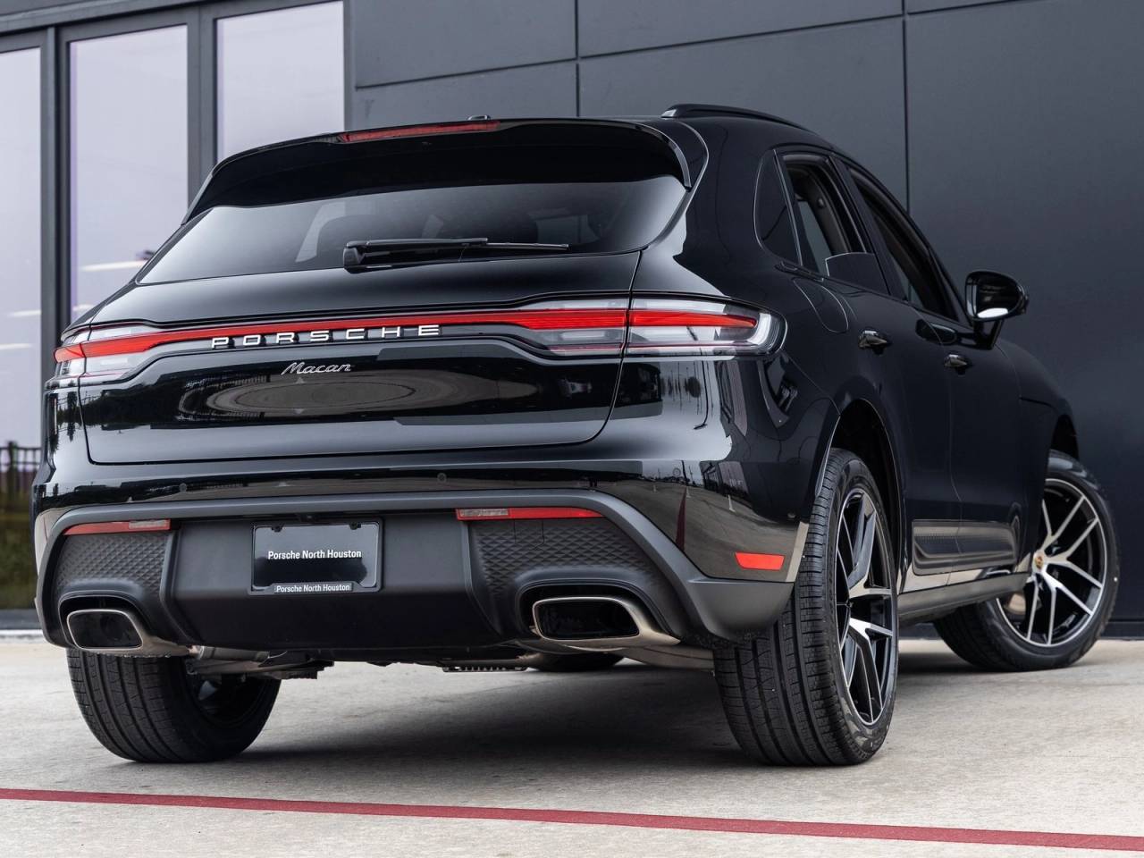 2026 Porsche Macan Macan
