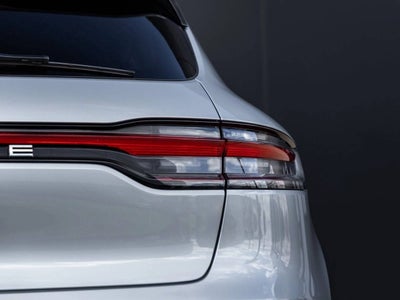 2026 Porsche Macan Macan