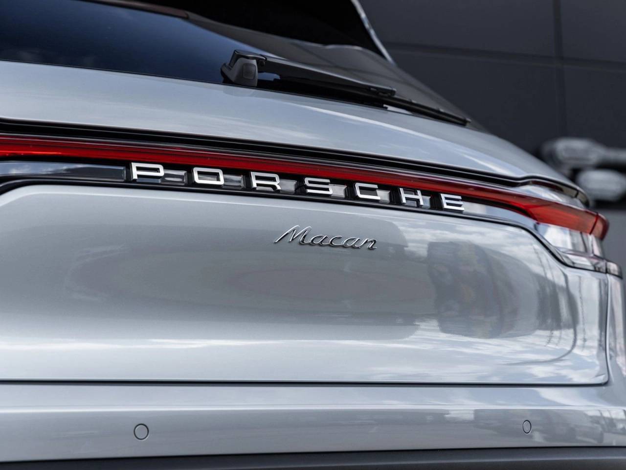 2026 Porsche Macan Macan