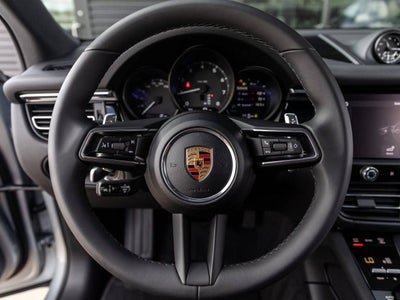 2026 Porsche Macan Macan