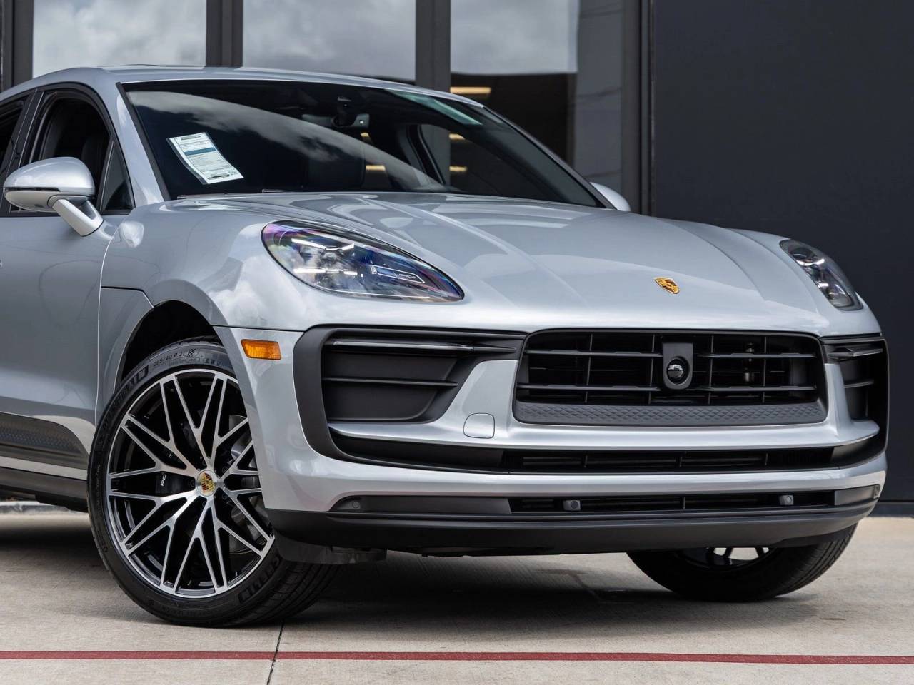 2026 Porsche Macan Macan