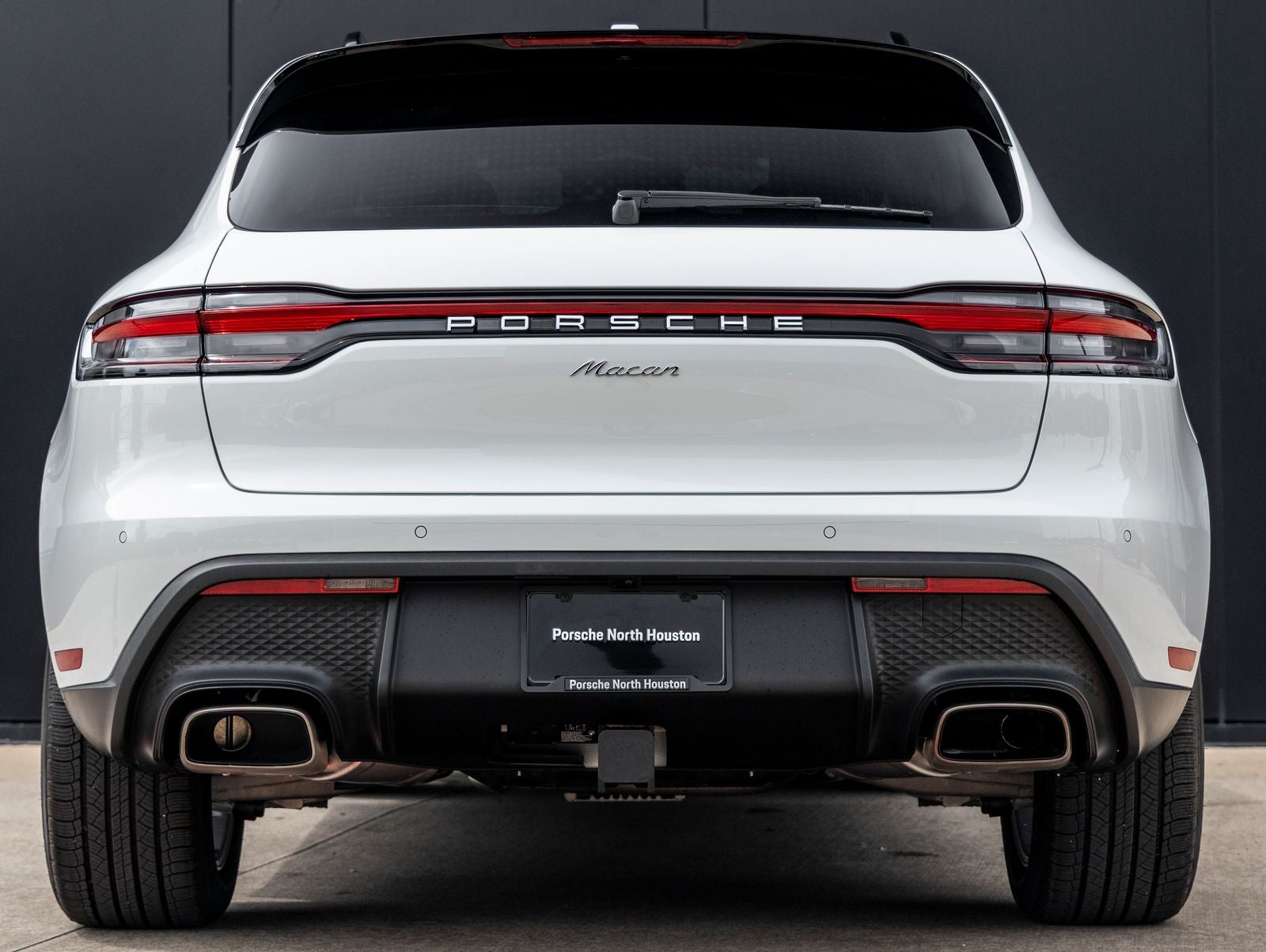 2026 Porsche Macan AWD