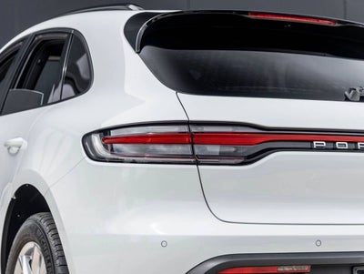 2026 Porsche Macan AWD
