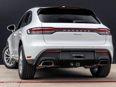 2026 Porsche Macan AWD