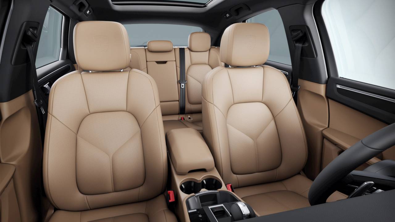 2026 Porsche Macan AWD