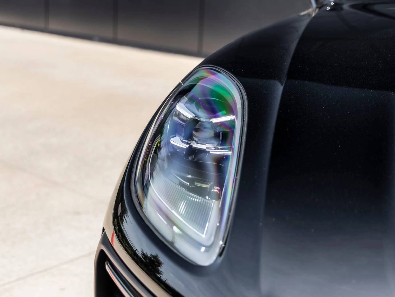 2026 Porsche Macan AWD