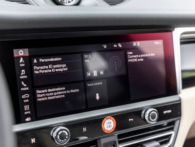 2026 Porsche Macan AWD