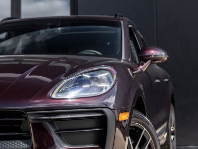 2026 Porsche Macan AWD