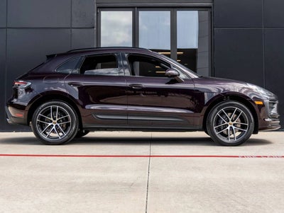 2026 Porsche Macan AWD