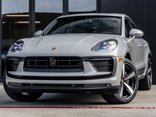 2026 Porsche Macan AWD