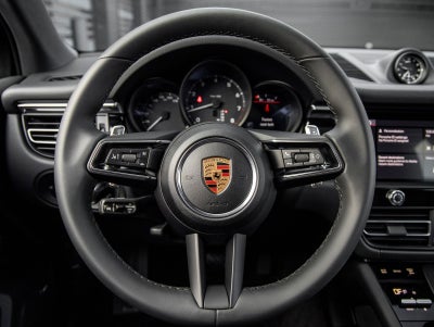 2026 Porsche Macan AWD