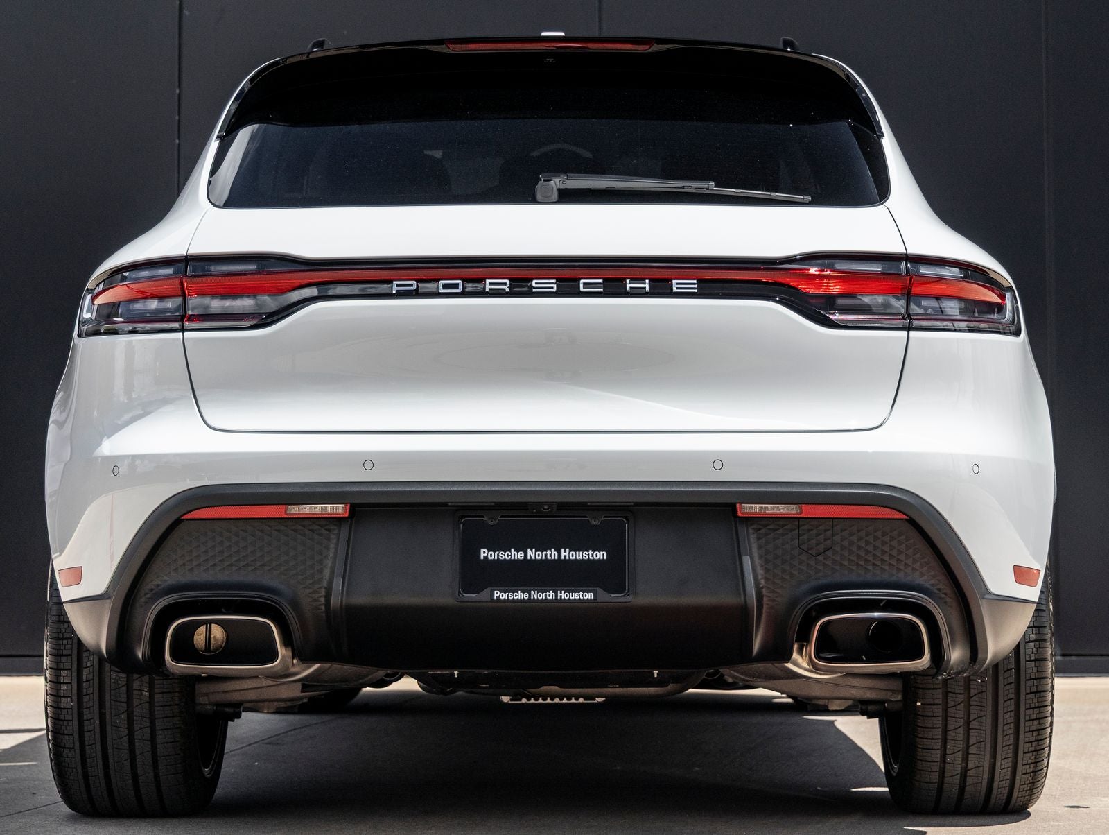 2026 Porsche Macan AWD