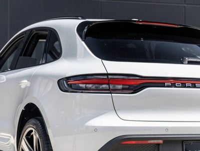 2026 Porsche Macan AWD