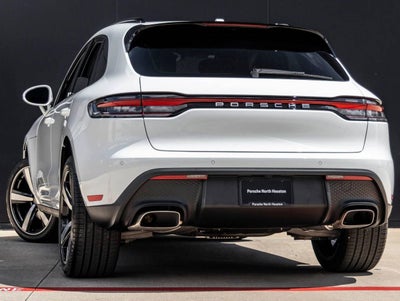 2026 Porsche Macan AWD