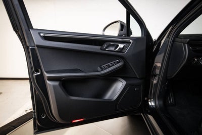 2026 Porsche Macan Macan T