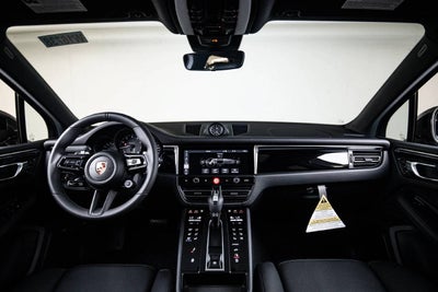 2026 Porsche Macan Macan T