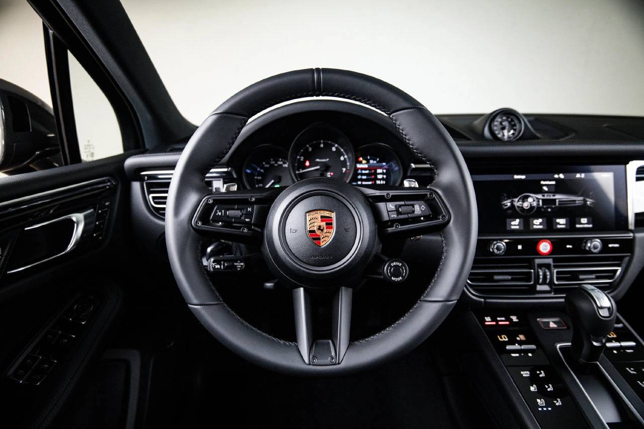 2026 Porsche Macan Macan T