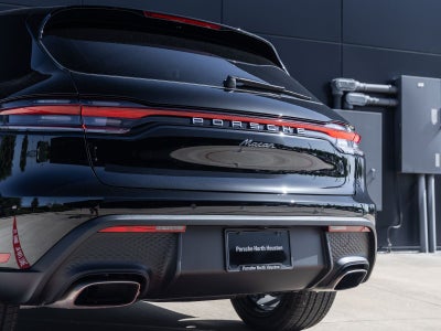 2026 Porsche Macan Macan