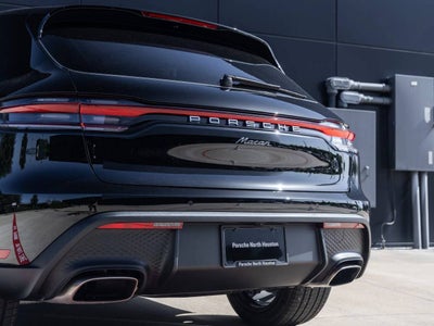 2026 Porsche Macan Macan