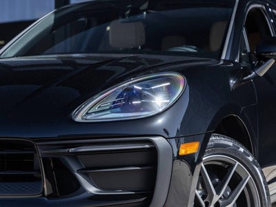 2026 Porsche Macan Macan